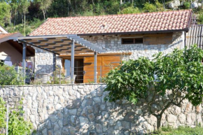 Kamena Kuća Hutovo Blato